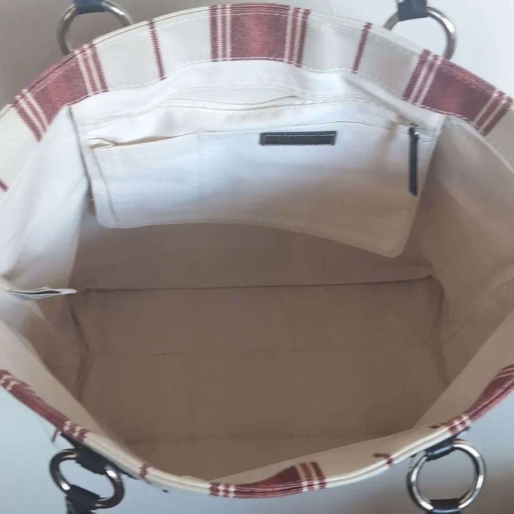 Banana Republic XL Striped Red & Cream Canvas Tote Bag w Black Leather Handles - Picture 14 of 17